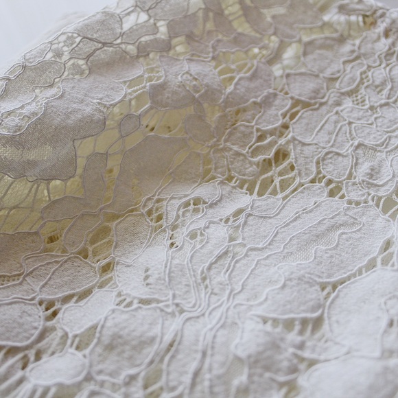 Mustard Seed Bell Crop White Top - Picture 5 of 5